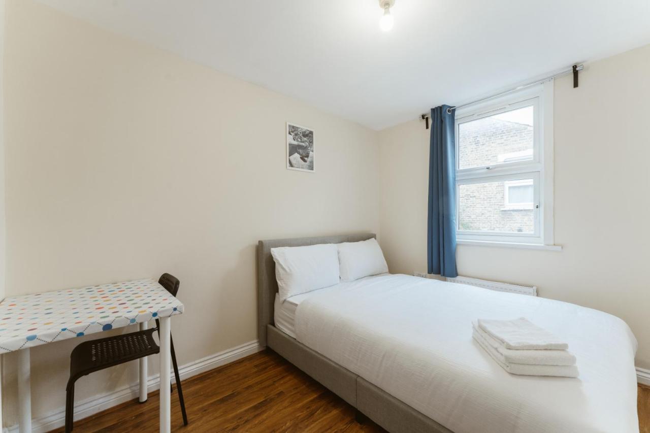 Mile End Rooms 57A London Exteriör bild