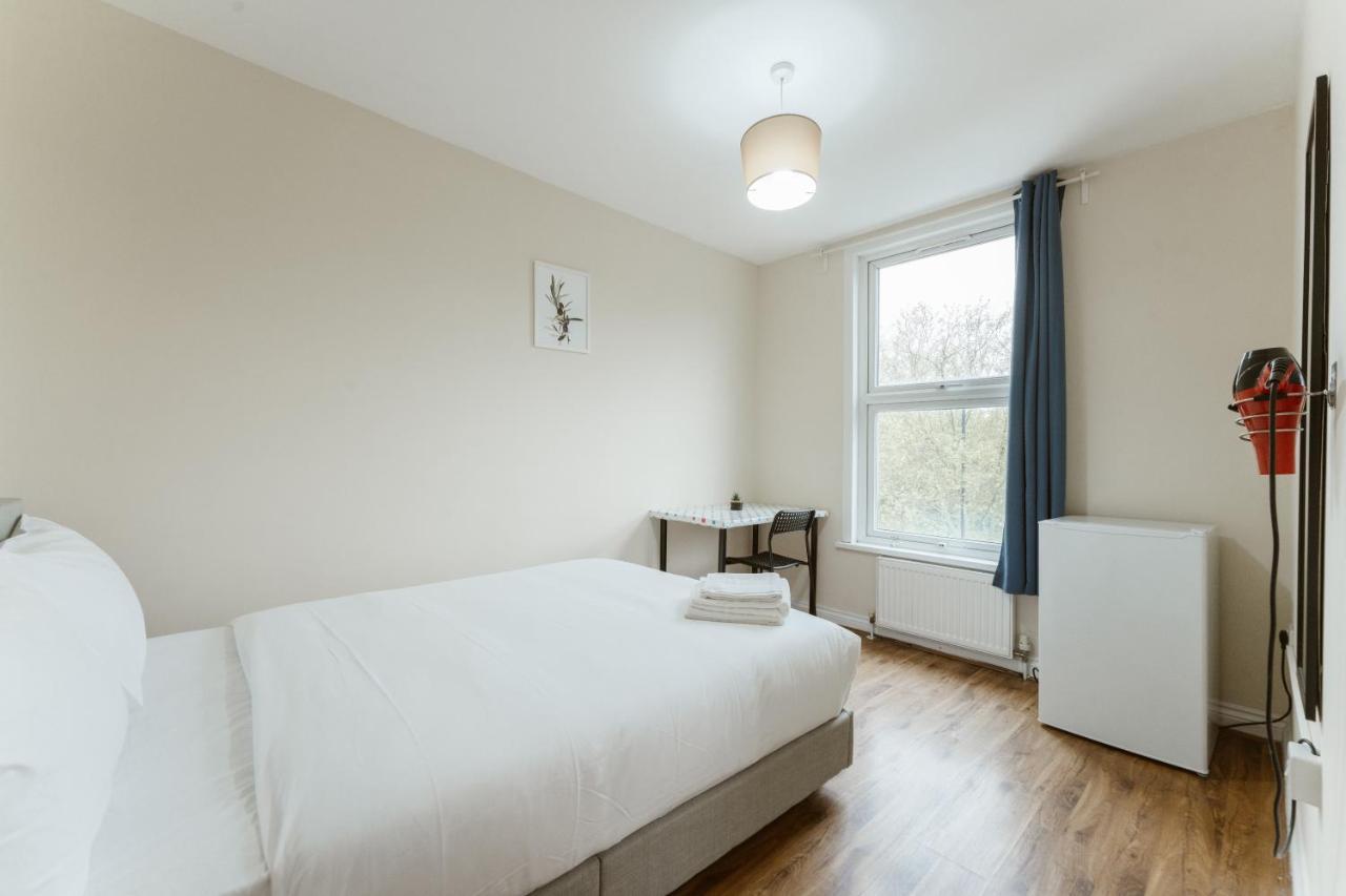 Mile End Rooms 57A London Exteriör bild